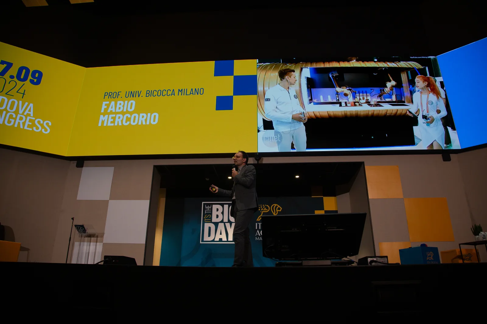 Speaker sul palco IT'S BIG DAY